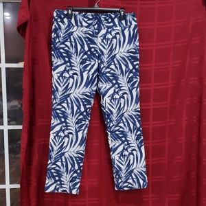 Cute palm leaf print pants